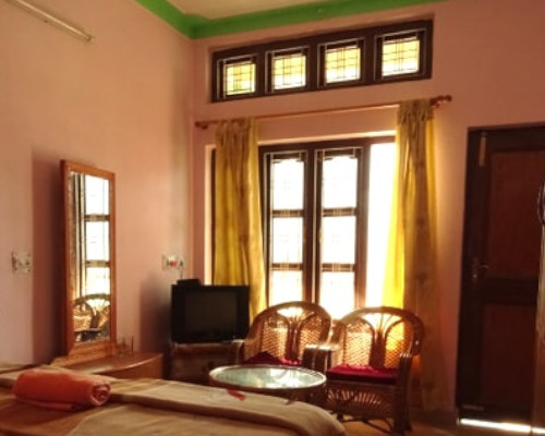 Hotels in Uttarkashi